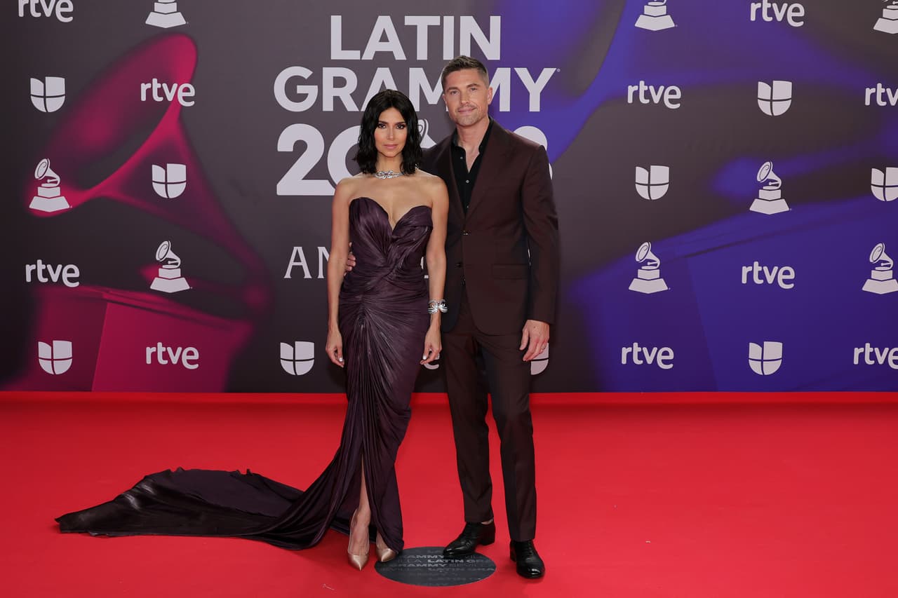 <b>Roselyn Sánchez</b>, una de las jueces de la actual temporada de 
<b>Mira Quién Baila 'La Revancha'</b>, llegó acompañada de su esposo Eric Winter.
<br>