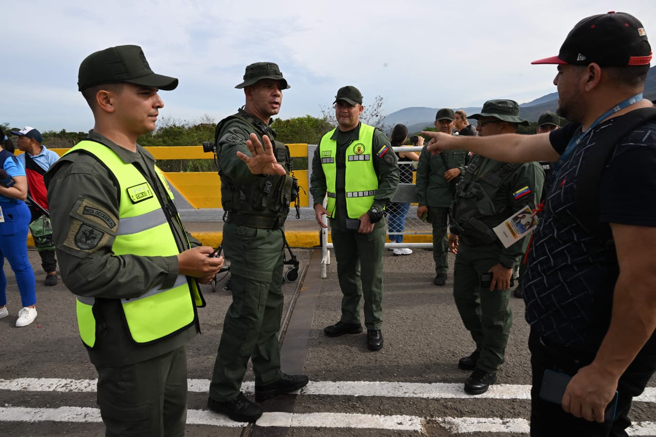Aún es incierto el impacto que tendrá la reapertura. De acuerdo con la Cámara Colombo Venezolana podría llegar a 1,000 millones de dólares y según el gobierno venezolano a 4,000 millones de dólares. 
<br>
<br>