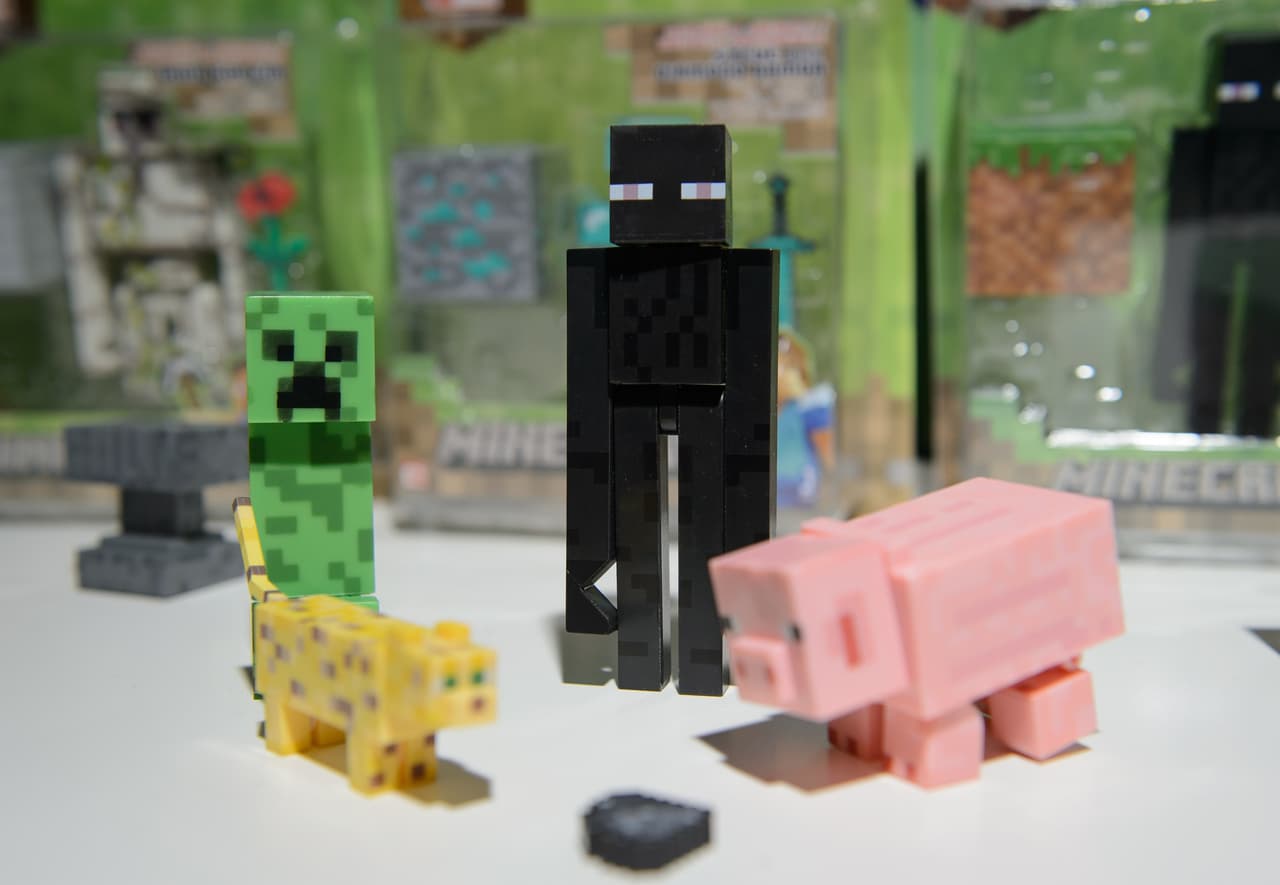 Mi hijo juega Minecraft todo el día, ¿está aprendiendo algo? 