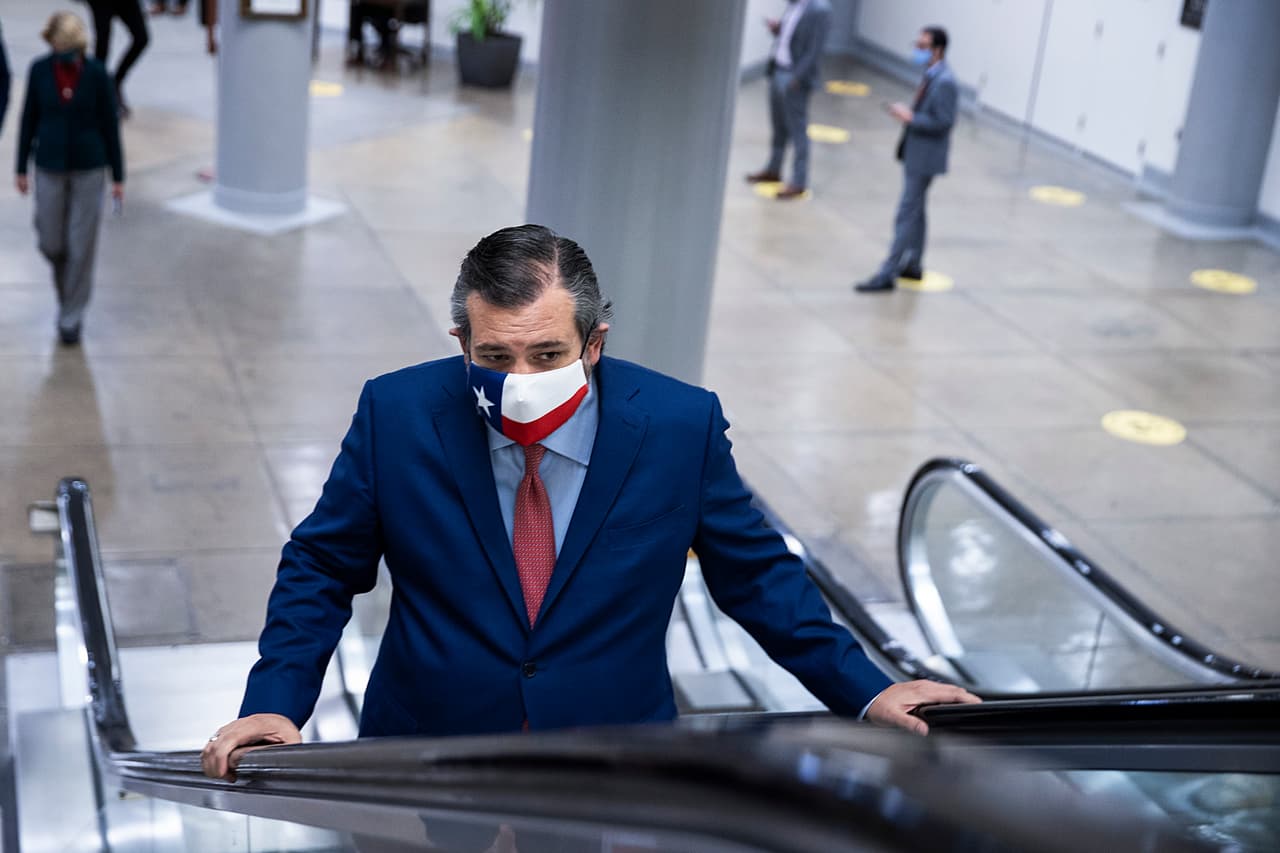 Senador Ted Cruz da la espalda a gran parte de sus electores al votar en contra del nuevo estímulo económico