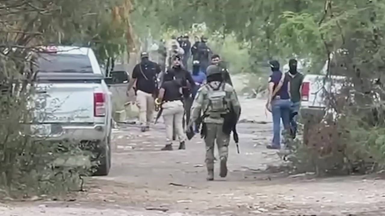 Autoridades confirmaron que los cinco cuerpos calcinados que fueron descubiertos en una zona rural de Tamaulipas, México, corresponden a los 
<b><a href="https://www.univision.com/local/arizona-ktvw/hallan-cuerpos-calcinados-reynosa-integrantes-desaparecidos-grupo-fugitivo-autoridades-investigan" target="_blank">integrantes del Grupo Fugitivo</a></b>. Los miembros de la agrupación habían sido reportados como desaparecidos tras amenizar una fiesta privada.