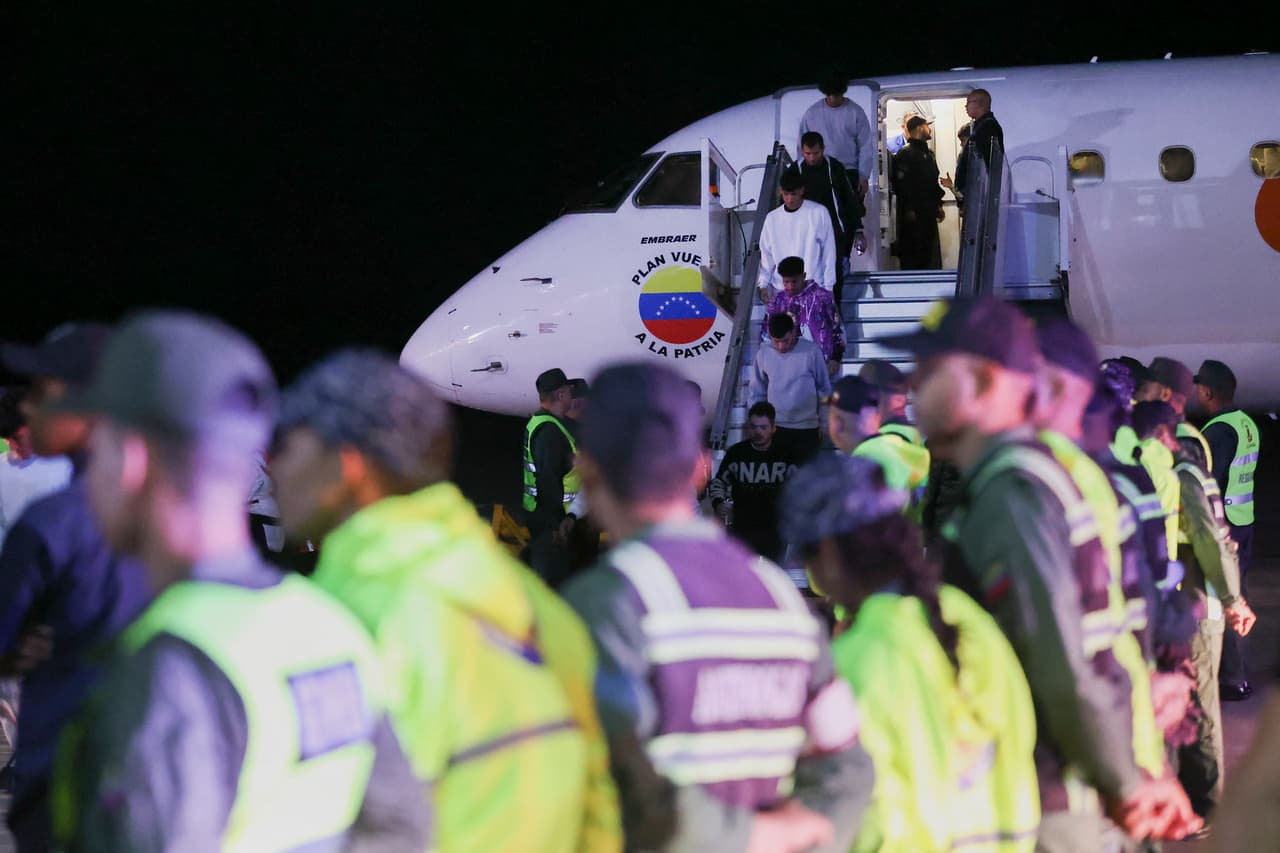 Deportaciones en EEUU: ¿Qué les ofrecen a los venezolanos deportados al llegar a su país?