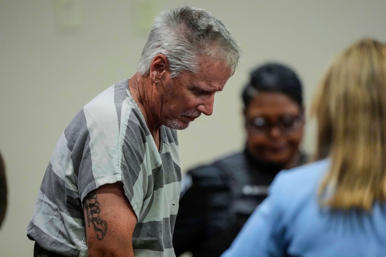 Padre del presunto atacante del tiroteo en Apalachee High pide que lo separen de los presos en la cárcel
