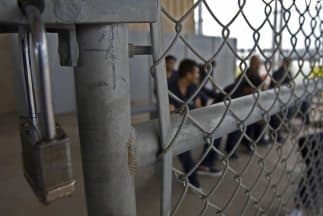 Qué se sabe de la muerte bajo la custodia de ICE en Florida de un inmigrante canadiense que llevaba más de 30 años en Estados Unidos
