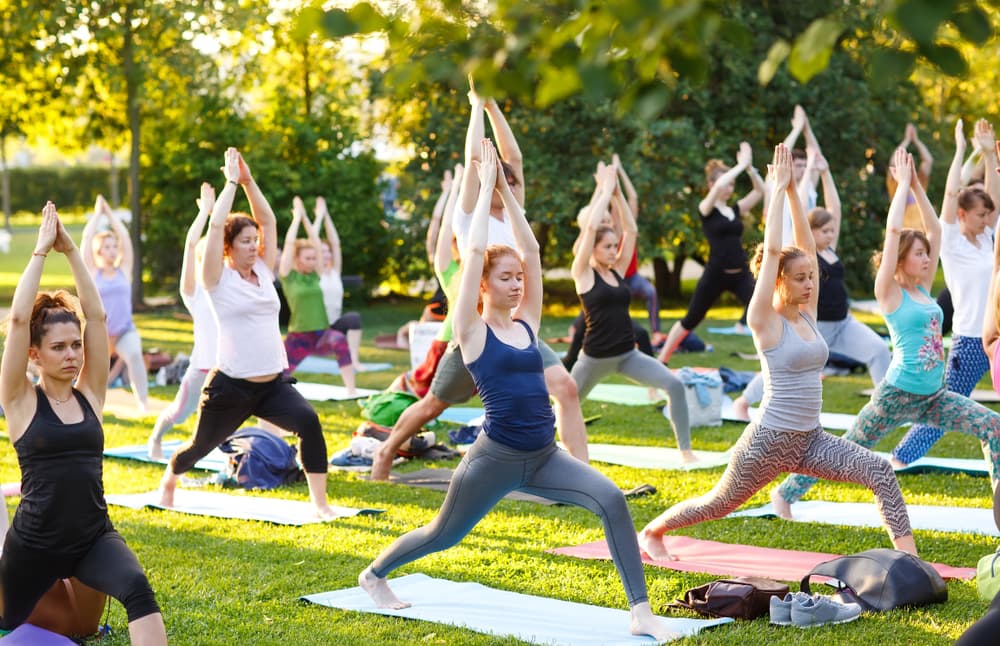 <b>LEO</b>
<br>Tú precisas estar en movimiento constante, por eso es recomendable que medites mientras realices una actividad física en solitario, como el yoga o también, practicar cualquier tipo de danza.