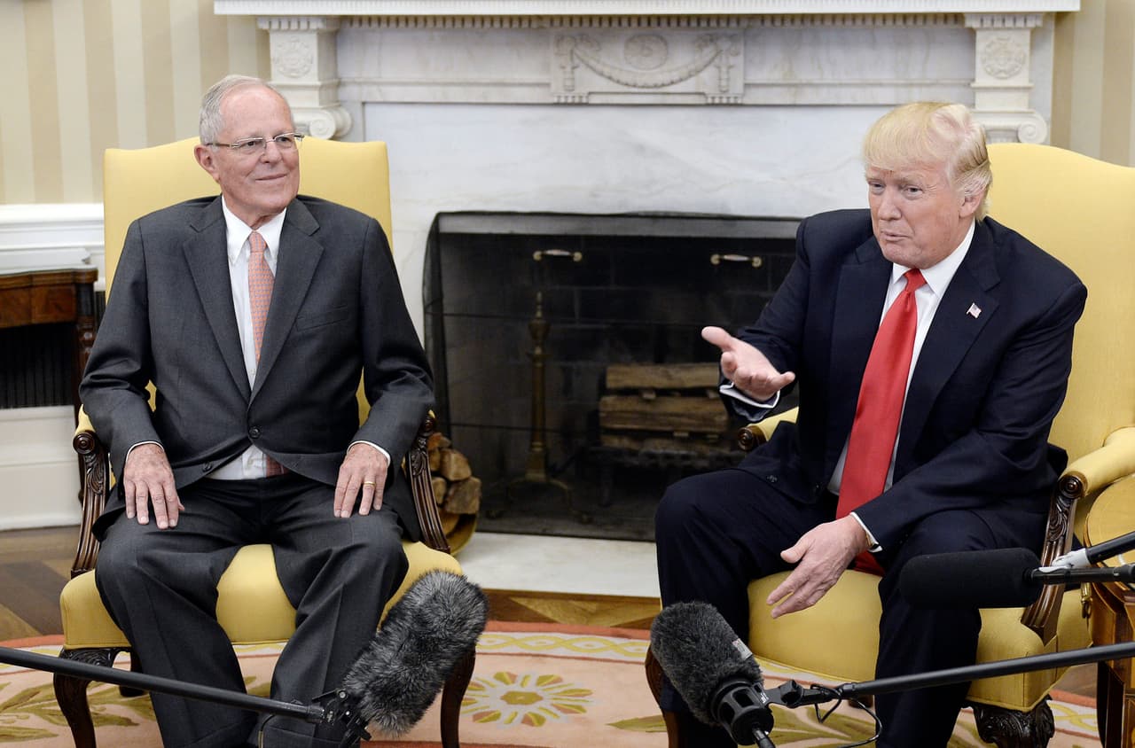 Trump llama al presidente de Perú para hacer frente común ante el "deterioro" de la crisis de Venezuela