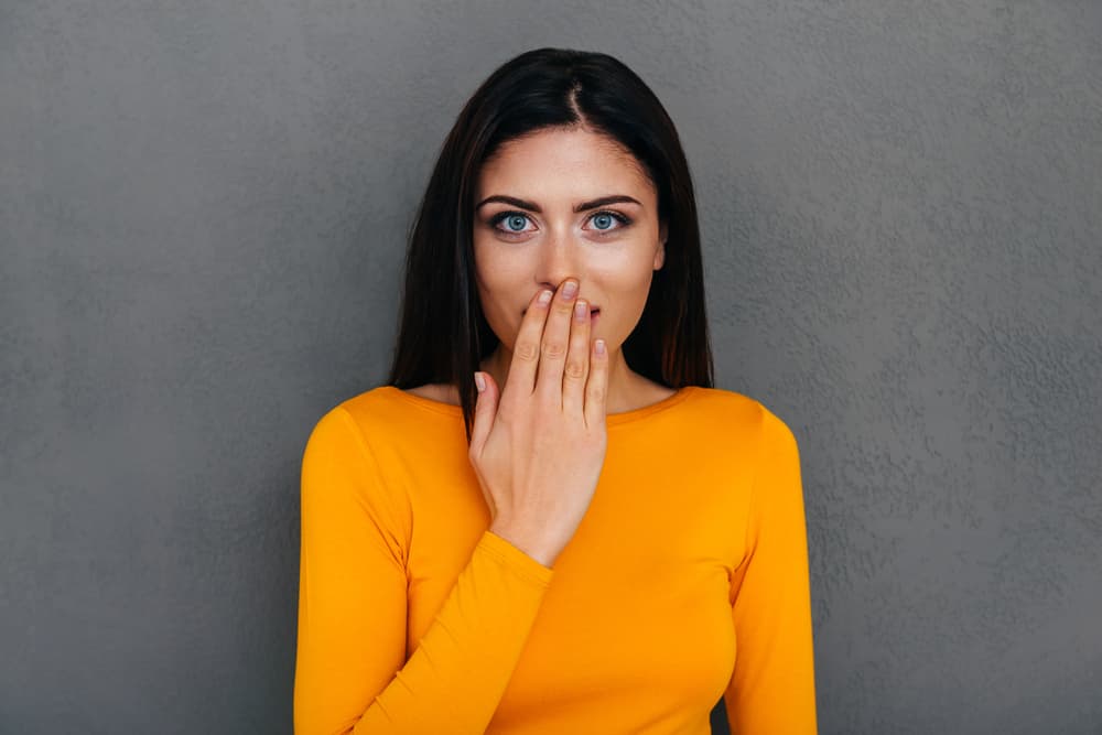 <b>CALLADITO TE VES MÁS BONITO</b>
<br>Debemos recalcar que debes pensar muy bien lo que dices en estas semanas. Entre tantos malentendidos y problemas de comunicación, tus palabras pueden ser armas que dañen o lastimen a la gente, así que no andes regando chismes, rumores o haciendo dramas innecesarios.