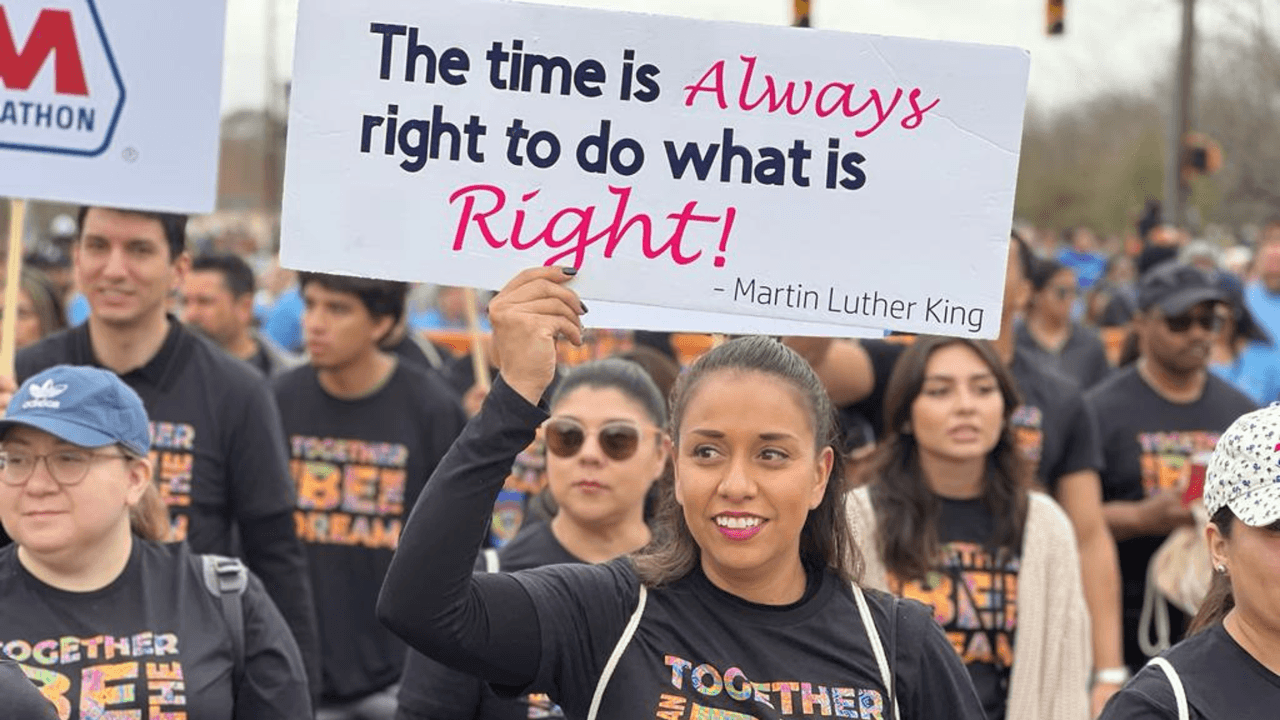 La marcha de Martin Luther King Jr. regresó a San Antonio luego de dos años de pandemia.