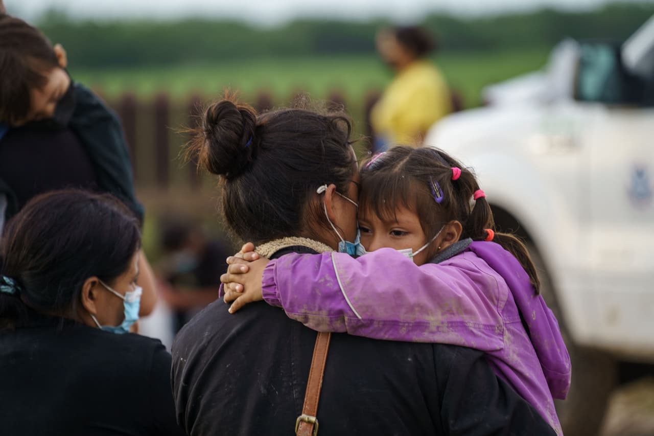 Gobierno de Biden defiende en tribunales las separaciones de familias en la frontera durante Trump