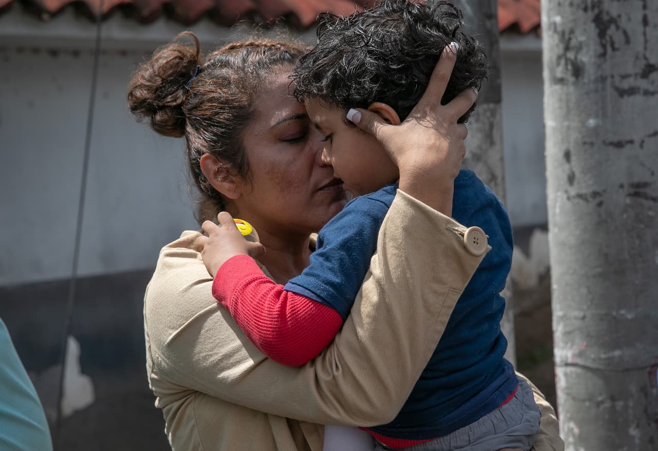 Corte de Apelaciones anula fallo que prohibía la deportación de niños, una cuestionada política heredada por Trump