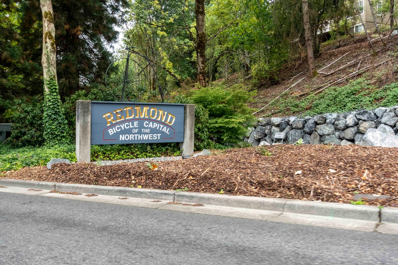 <b>Puesto 8: Redmond, (suburbio de Seattle) Washington State. </b>
<br>
<br>Los inquilinos de Redmond han visto un exponencial 
<b>aumento del 86.11% en promedio</b> de un año al otro. 
<b>La renta promedio es de $4,222. </b>
