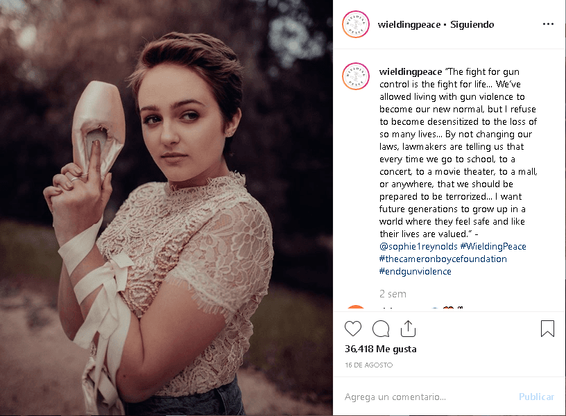 A esta campaña ya se unieron las 
<b><a href="https://www.univision.com/famosos/el-papa-de-cameron-boyce-publica-la-ultima-foto-que-le-tomaron-al-actor-horas-antes-de-morir-fotos" target="_blank">primeras personas cercanas al fallecido actor</a></b>. Se trata de los mejores amigos de Cameron Boyce: Karan Brar y Sophie Reynolds (foto), quien usó unas zapatillas de ballet como su 'arma'. Las fotos se publicaron en la 
<b><a href="https://www.instagram.com/p/B1OpF_oloxd/" target="_blank">cuenta de Instagram</a></b> de la iniciativa.