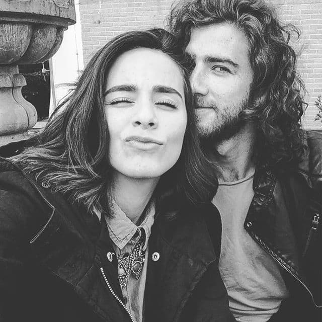 Seguramente a Esme le gritan por las calles 'cuñada', y no es para menos.