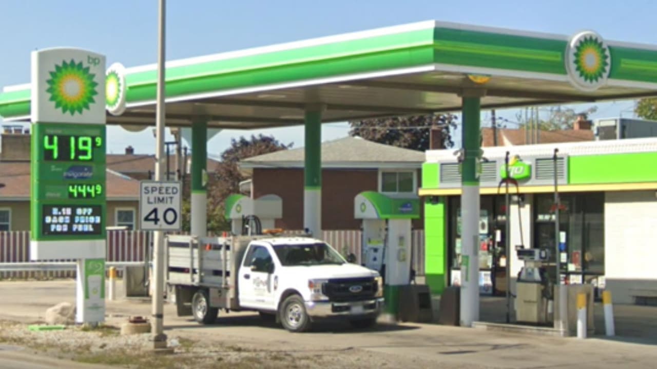 Afortunado ganador en un suburbio de Chicago recibe 4.1 millones de dólares con la Lotería de Illinois