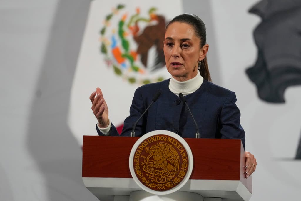 Qué dijo Sheinbaum de los drones de la CIA que sobrevuelan México 