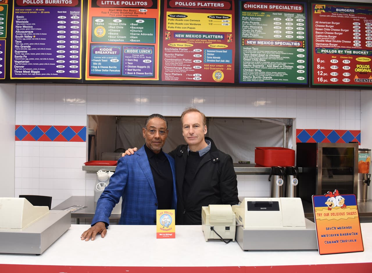 Los Pollos Hermanos abrió en Austin, Texas durante South By South West. Los actores de Better Call Saul Bob Odenkirk (Saul Goodman) y Giancarlo Esposito (Gus Fring) dieron autógrafos en el restaurante.