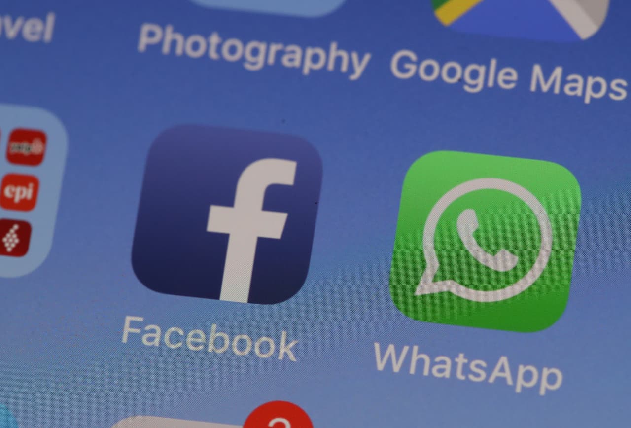Twitter, Instagram y Facebook son de un uso tranversal entre adolescentes y adultos. De acuerdo a las autoridades, Instagram y twitter son populares entre los jóvenes que buscan popularidad y 'likes' en sus storys y tweets.