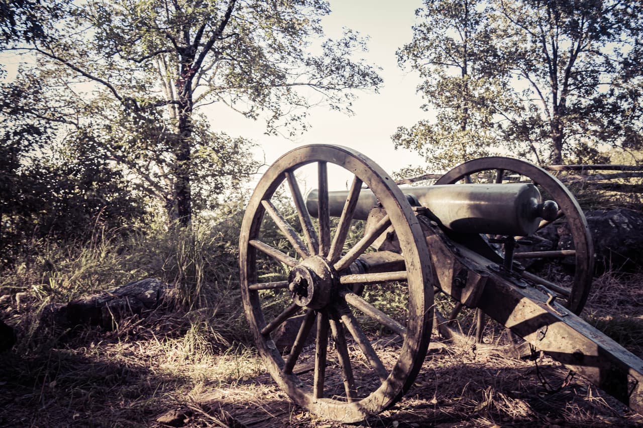 <h3 class="cms-H3-H3">17. Kennesaw Mountain National Battlefield Park, Georgia</h3>
<br>
<br>🏞️
<b> Cambio en las visitas de 2020 a 2021: </b>-23.6%
<br>
<br>🏞️ 
<b>Visitas en 2021:</b> 1,800,823
<br>
<br>🏞️ 
<b>Visitas en 2020:</b> 2,356,401
<br>