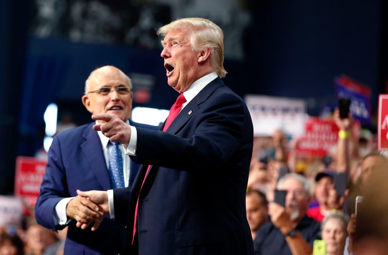 RICO, la ley antimafia que usan en Georgia contra Trump y 18 "cómplices"