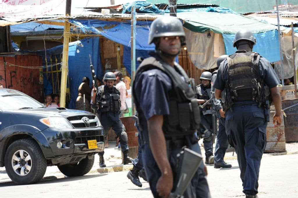 <h2 class="cms-H2-H2">16. KINGSTON, Jamaica. </h2>
<br>
<br>La capital jamaicana entra al 
<i>ranking</i> con 58 homicidios por cada 100,00 habitantes. El año pasado se registraron 722 asesinatos en el país caribeño.