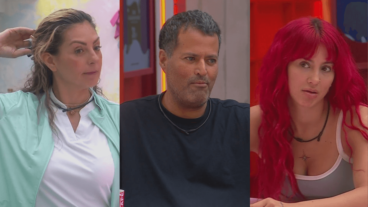 Aldo corre, sin piedad, a Mariana y a Flor de la habitación; ellas le responden con voz entrecortada  