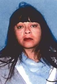 <h3 class="cms-H3-H3">María De Jesús Hernández</h3>
<br>
<br>La agencia no sabe cuántos años tiene esta fugitiva pero la considera muy peligrosa, por lo que además de pedir que se abstengan de intentar aprehenderla sin ayuda, 
<b>también le pide mucha precaución</b> en dado caso de toparse con ella. 
<br>
<br>Esta mujer es acusada de 
<a href="https://www.dea.gov/fugitives/maria-de-jesus-hernandez" target="_blank">conspirar para distribuir sustancias controladas. </a>
<br>