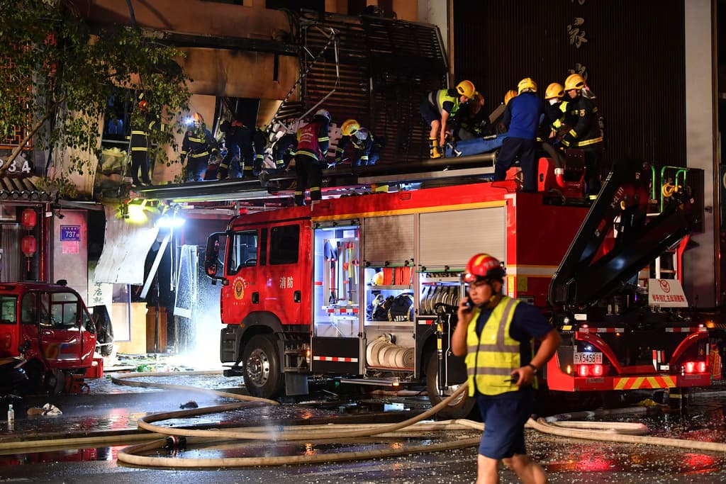 Al menos 31 muertos deja una explosión de gas en un restaurante de barbacoas 