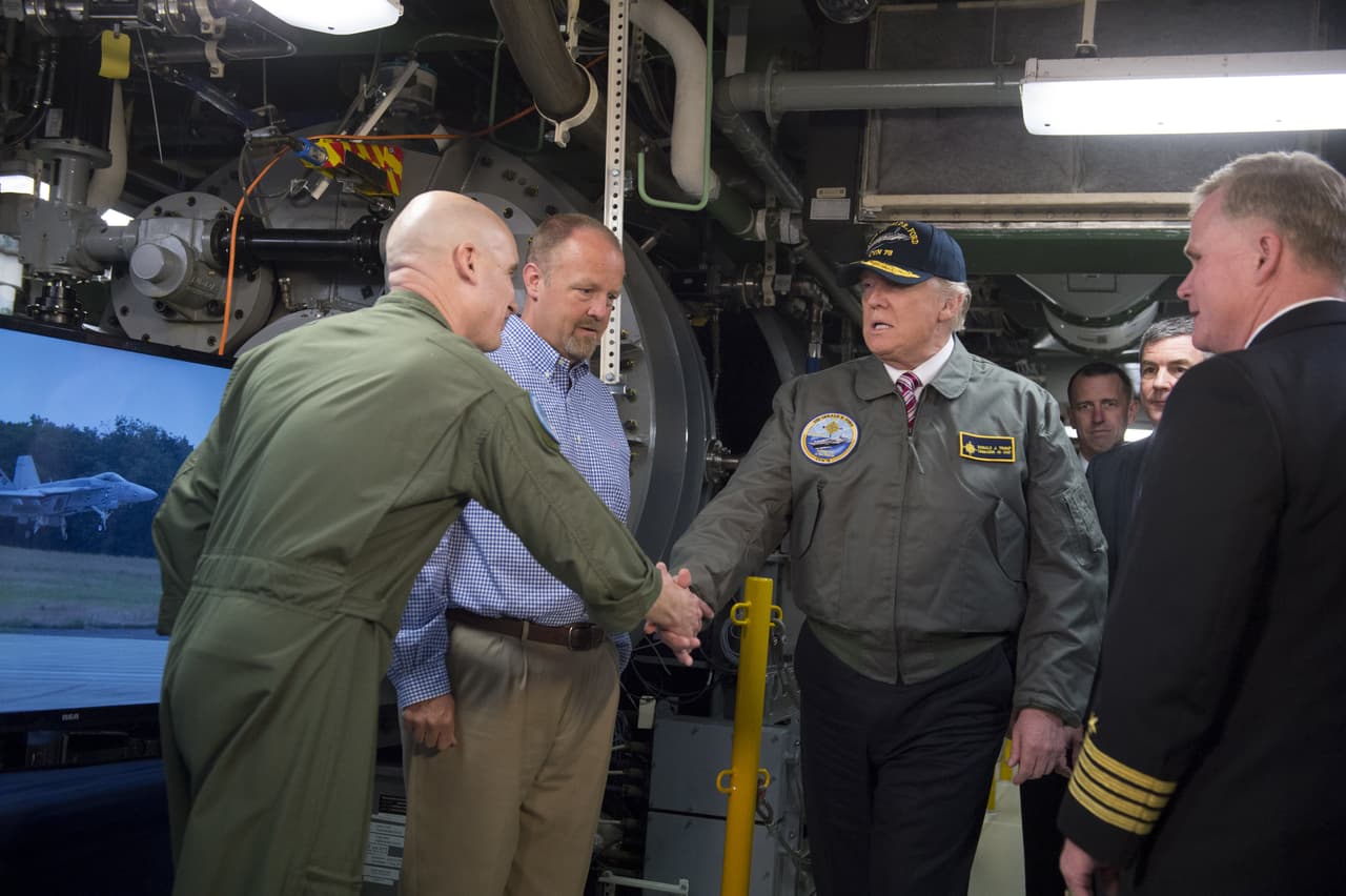 El portaaviones utiliza un nuevo sistema de lanzamiento de aviones electromagnético que sustituye a las antiguas catapultas de vapor. Este sistema fue criticado por Donald Trump, quien 
<b><a href="http://time.com/4775040/donald-trump-time-interview-being-president/">dijo a la revista <i>Time</i></a></b> que la Armada debería volver a usar catapultas de vapor para lanzar aviones de combate porque el nuevo sistema "cuesta cientos de millones de dólares más y no es bueno".