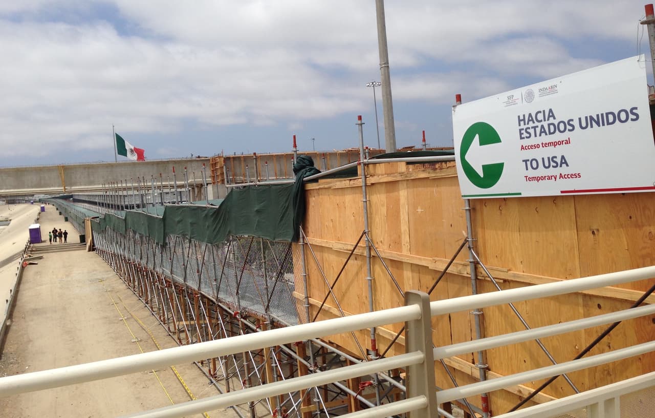 La frontera sigue cerrada: ¿qué ocurre ahora tras la decisión de la Corte Suprema de permitir el fin de 'Quédate en México'?
