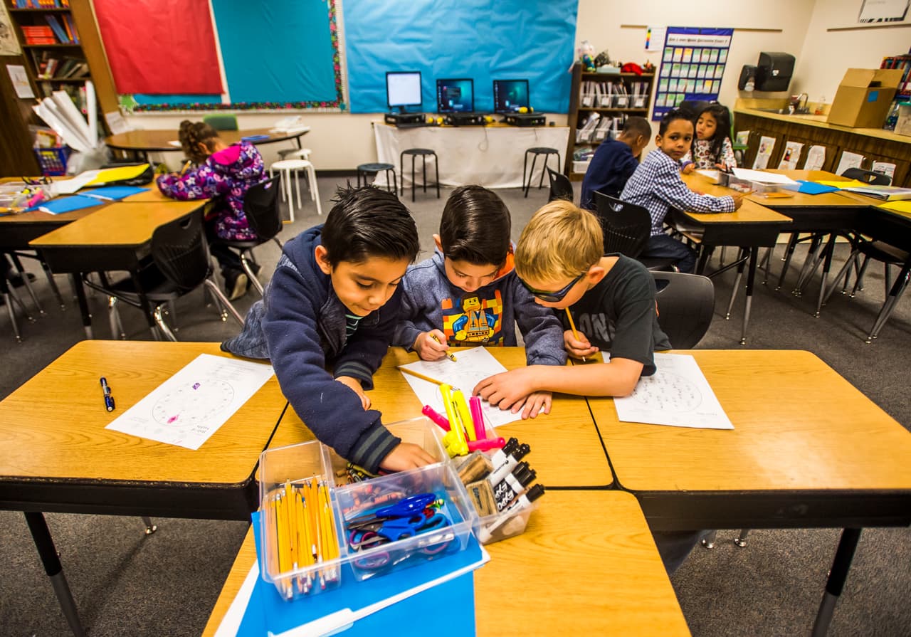 <b>San Marcos CISD</b>
<br>
<br>El distrito retrasará las clases dos horas.
