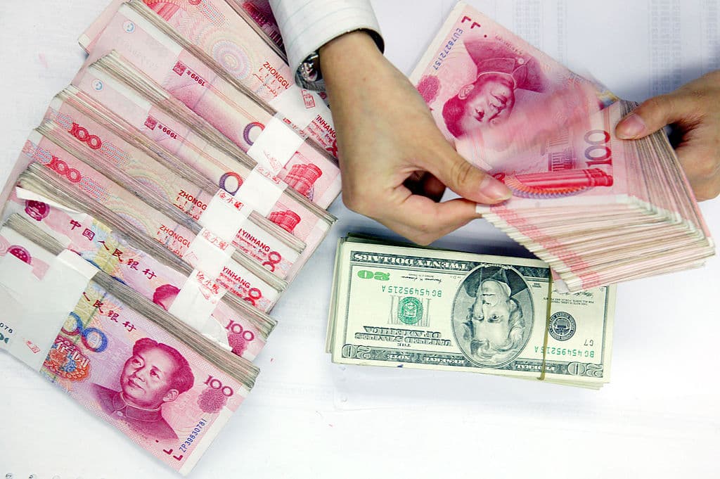 <b>Posición 2: China</b>. De acuerdo con el reporte del Banco Mundial, el país asiático recibió 
<b>$60,000 millones en remesas en 2020</b>. Los flujos provenientes de China disminuyeron más de un 30% el año pasado a causa de la caída de los flujos de inversión extranjera directa.