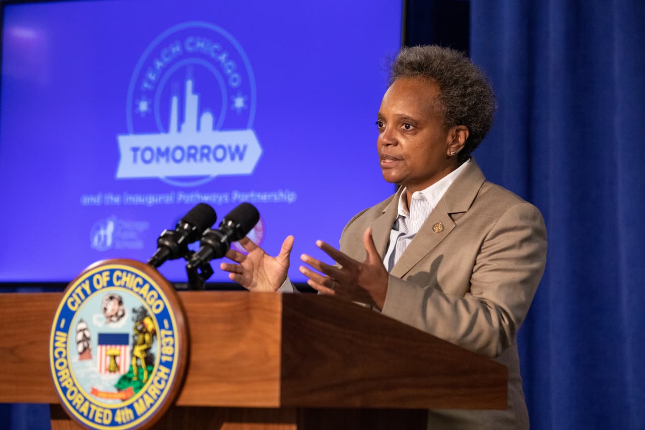 Lightfoot cuestiona efecto del eventual nombramiento de Barrett sobre el matrimonio homosexual