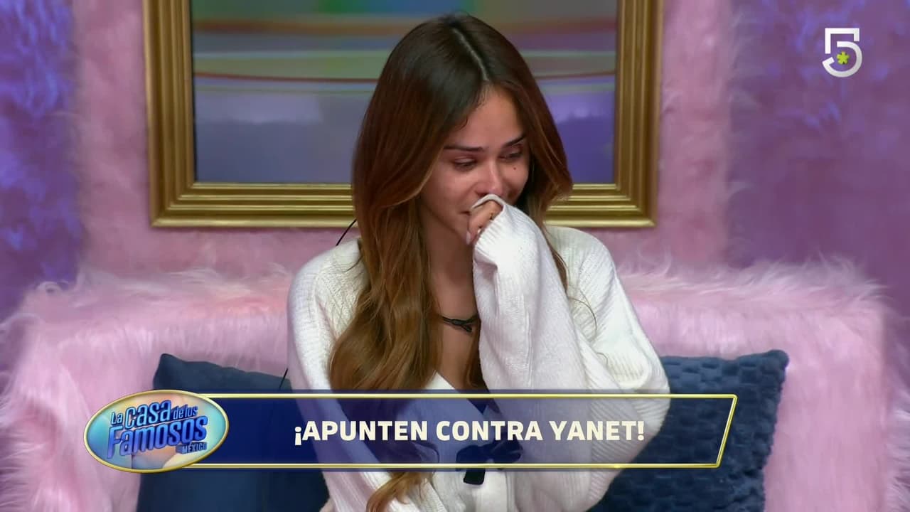 Yanet García rompe en llanto tras los fuertes posicionamientos que vivió