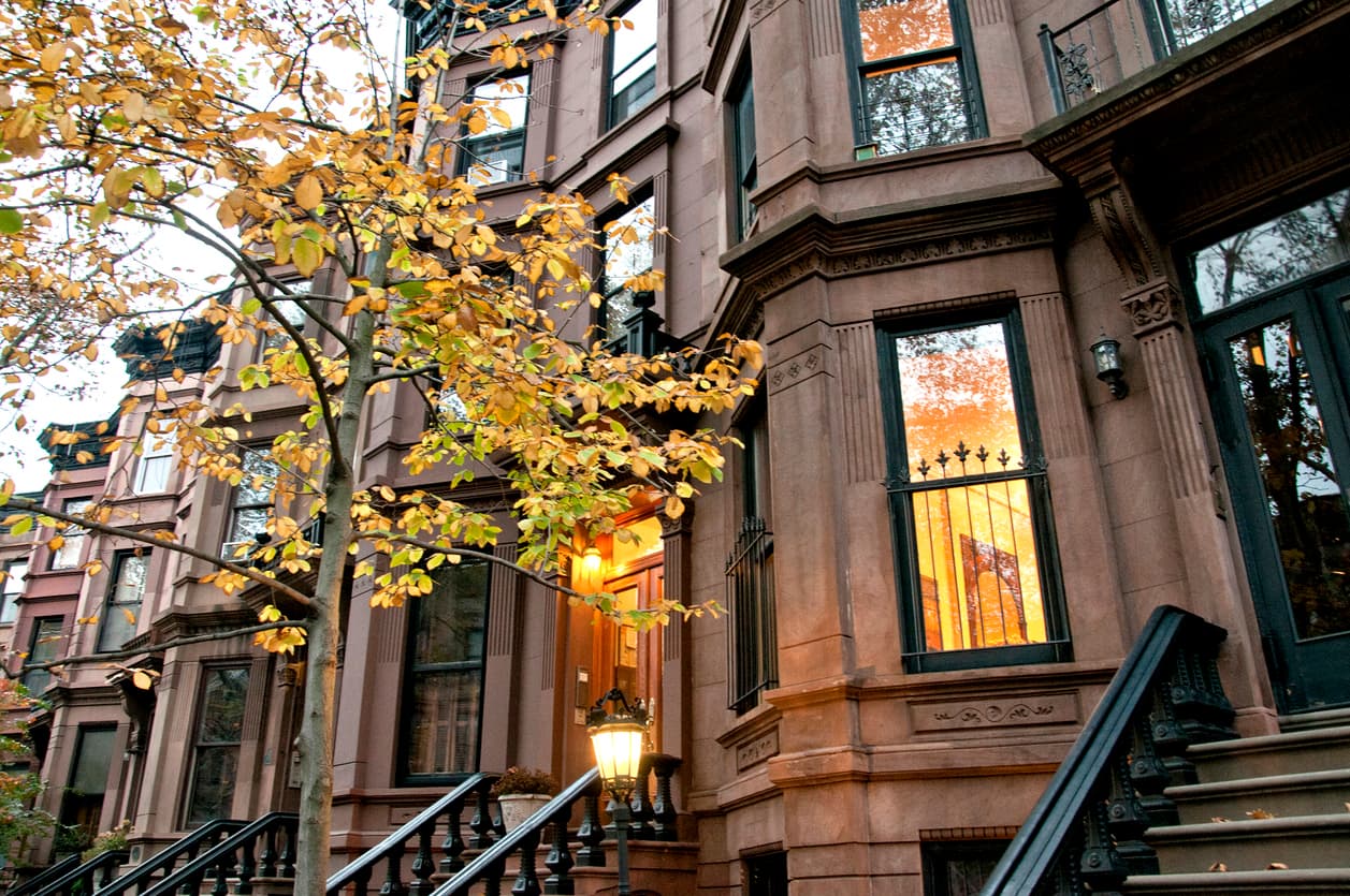En el quinto lugar está Brooklyn, en Nueva York. Aquí los restaurantes destacan por sus altos precios. También son bastante caras la renta y el costo de vida general.