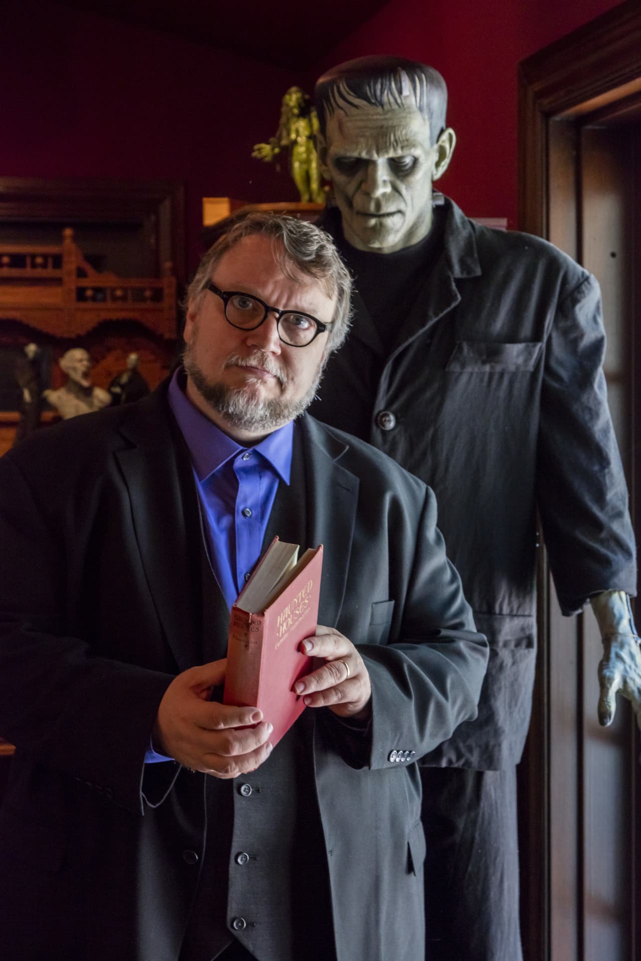 Frankenstein es un personaje que ha marcado a del Toro desde su juventud. El cineasta ve a la criatura como un homólogo de su propia labor como director.