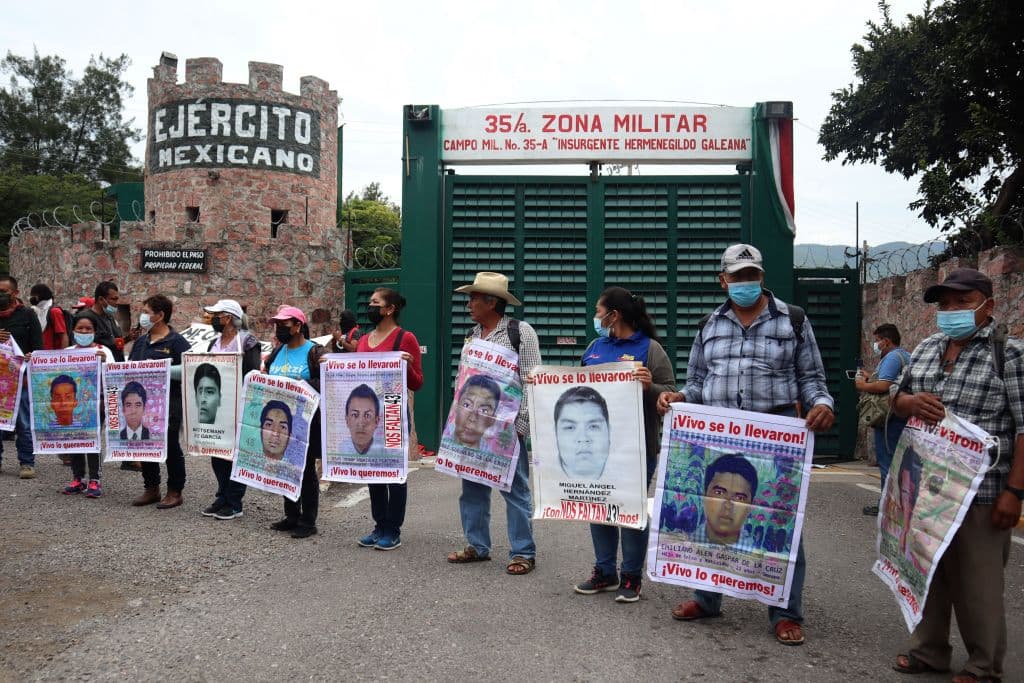 Detienen al general mexicano José Rodríguez Pérez por el caso de la desaparición y muerte de los 43 estudiantes de Ayotzinapa