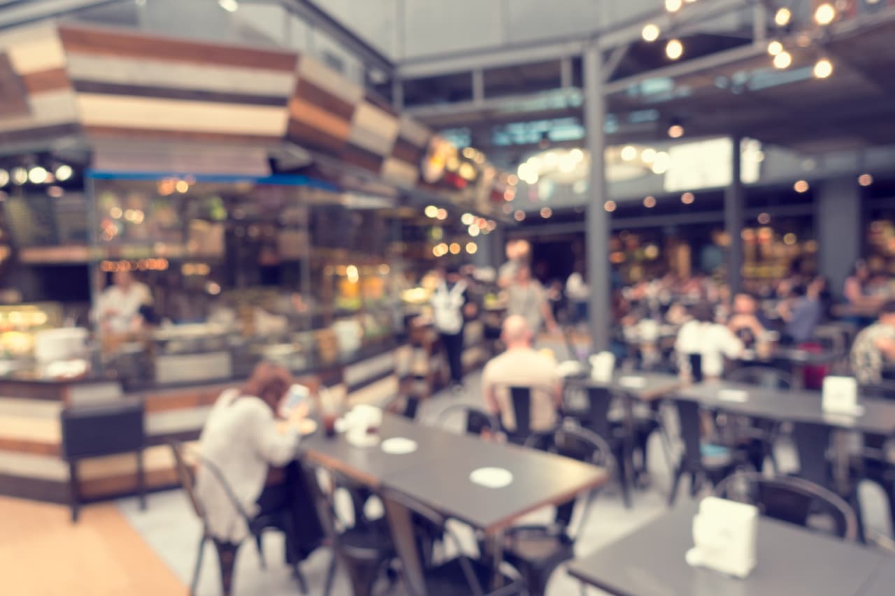 <h3 class="cms-H3-H3">1. Alimentos en sitios de trabajo y escuelas</h3>
<br>
<br>💸 
<b>Incremento de precios, de septiembre de 2021 a septiembre de 2022: </b>+91.4%
<br>