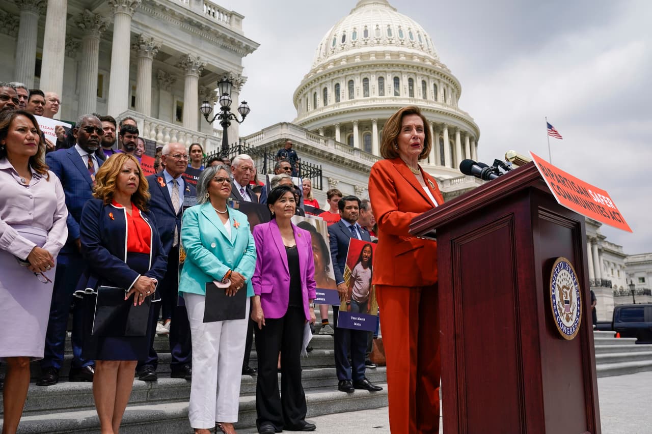 La Cámara de Representantes aprueba y envía a Biden el histórico proyecto de ley sobre control de armas