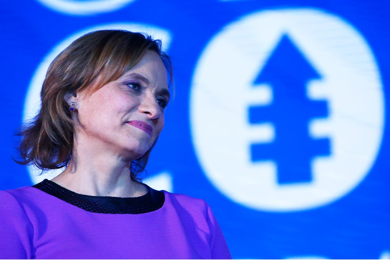 Esta candidata presidencial chilena frenó las aspiraciones de un colega acusado de violencia de género