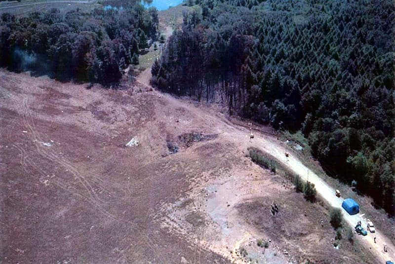 <h3 class="cms-H3-H3"><b>El vuelo 93 de United Airlines</b></h3>
<br>
<br>Los secuestradores irrumpieron en la cabina del avión 46 minutos después del despegue. Y la lucha entre el capitán y el primer oficial contra los secuestradores, fue transmitida al Control de Tráfico Aéreo.