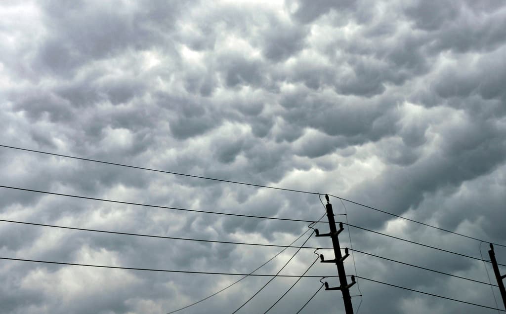 Un tornado arrasa un pueblo de Oklahoma y deja un muerto: las tormentas siguen azotando el centro de EEUU