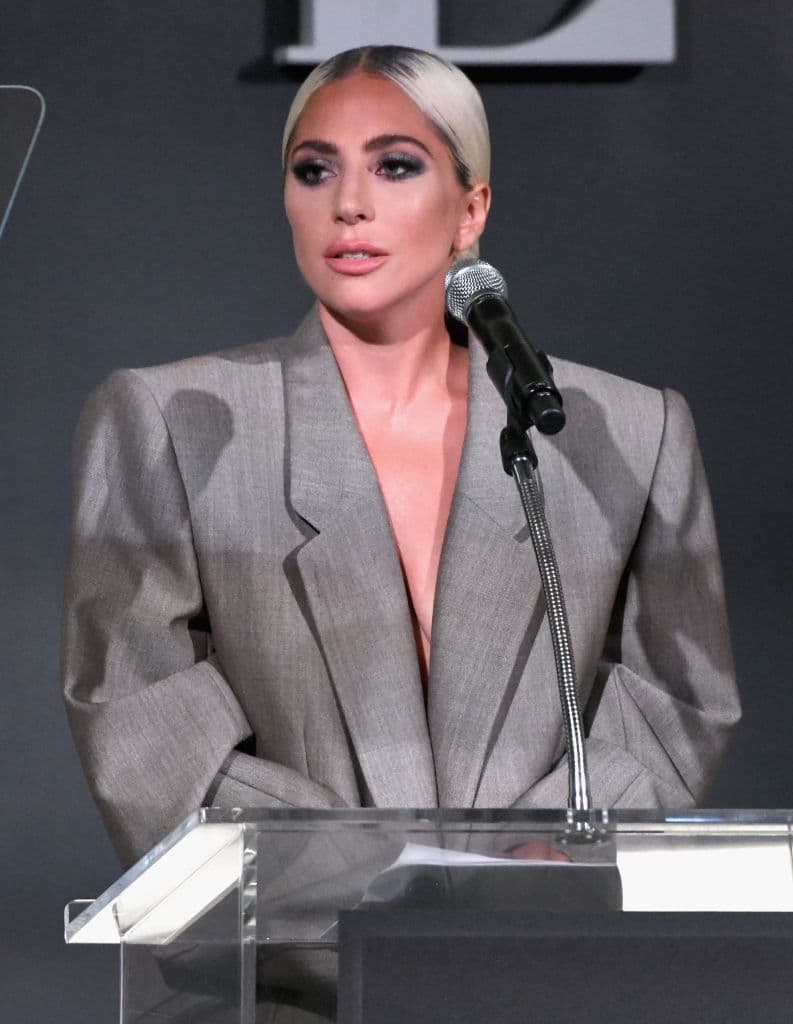 Los perros de Lady Gaga han sido robados y la exitosa cantante está ofreciendo una gran recompensa.
<br>