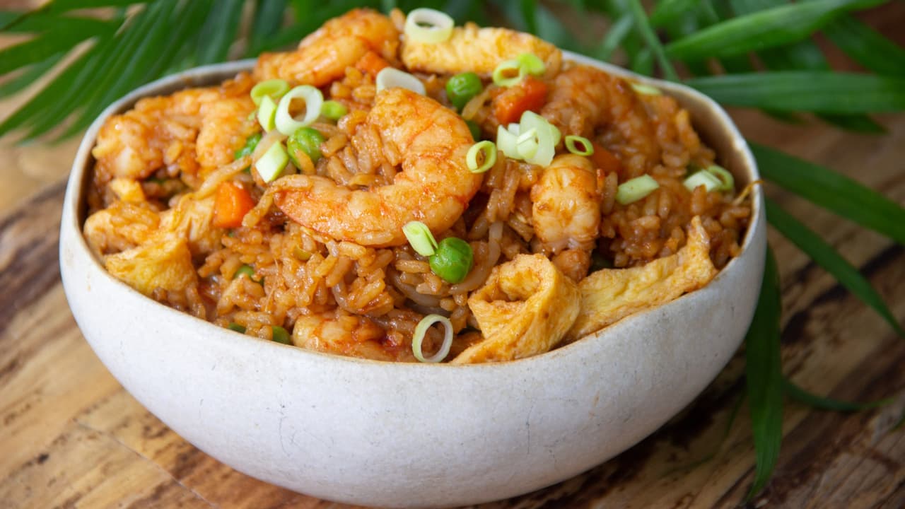 Arroz tipo chino con camarones ¡en 25 minutos!