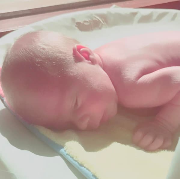 "Hola mundo!!!! Soy Manuel" escribió en Instagram la cantante el día en el que su pequeño hijo llegó a este mundo.