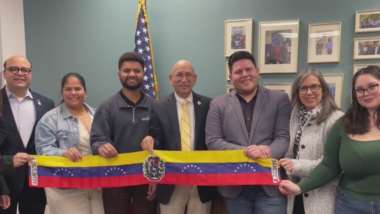 Nueva demanda contra la eliminación del TPS: busca frenar deportaciones y proteger a venezolanos