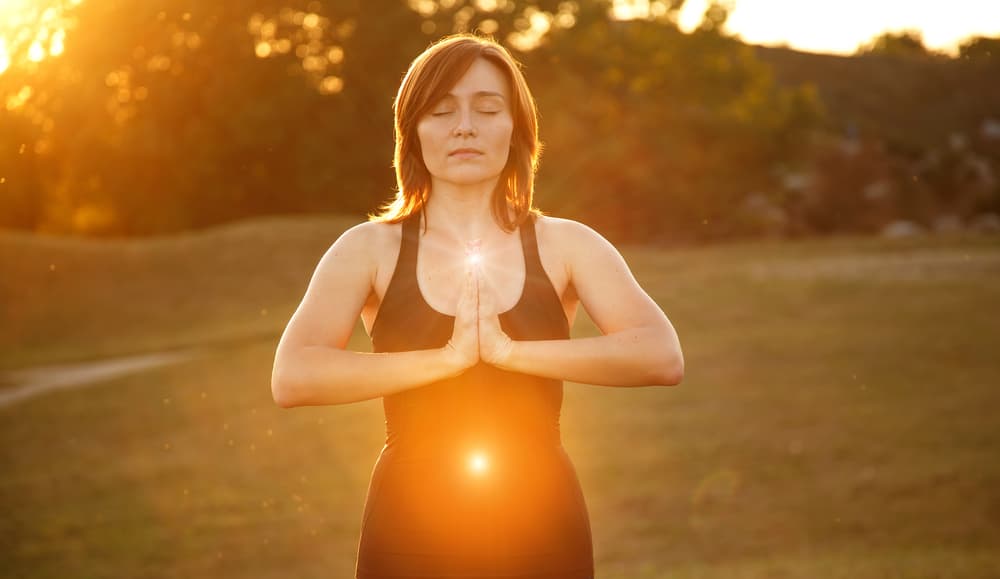 Se cree que equilibra los desequilibrios del campo energético que existe en nuestro organismo, en nuestra aura. Se utiliza mucho para la 
<a href="http://vidayfamilia.univision.com/horoscopos/predicciones/article/2012-09-12/meditacion-descubre-tu-yo-tecnicas" target="_blank">Meditación</a>, sosteniéndolo entre las manos, pues contribuye a la relajación, indispensable para poder meditar.
<br>