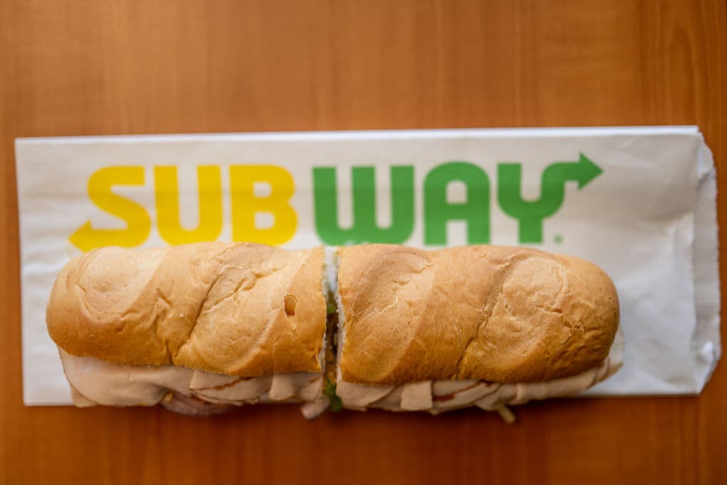 El pan de Subway no se puede considerar pan, dice Corte Suprema de Irlanda