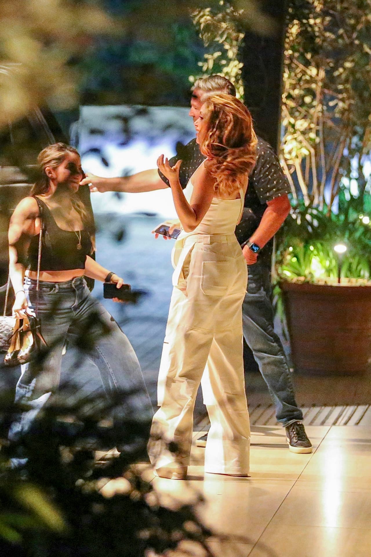 Se reunieron en el ‘hotspot’ Delilah, en West Hollywood, de acuerdo con The Grosby Group. 
<br>