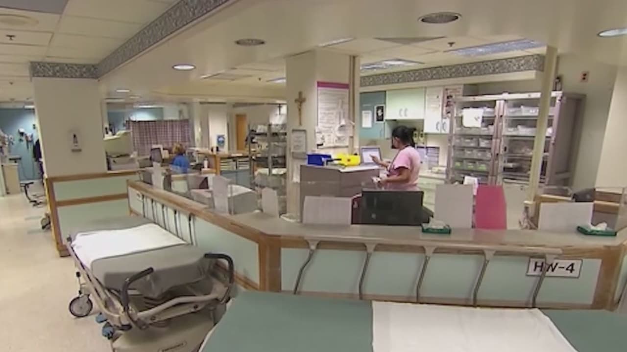 ICE podría acceder a la información de los beneficiarios de Medicaid y Medicare, según AP