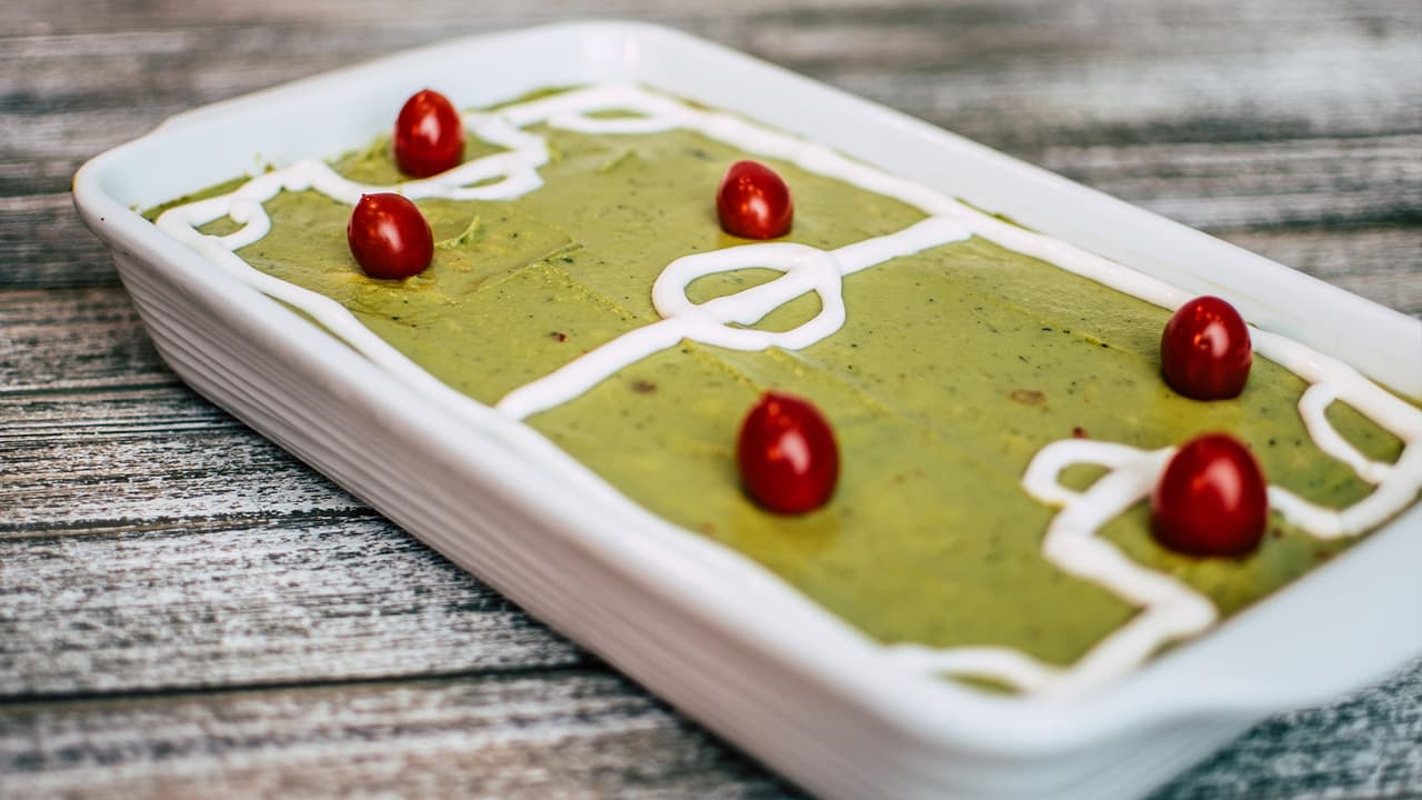 Si hablamos de alimentos consumidos durante el evento, se estima que se consumirán más de 105 millones de libras de aguacates.
